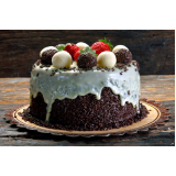 bolo de festa de aniversário simples Moema